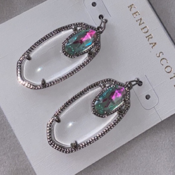 Kendra Scott Silver Emmy Earrings - Picture 4 of 5